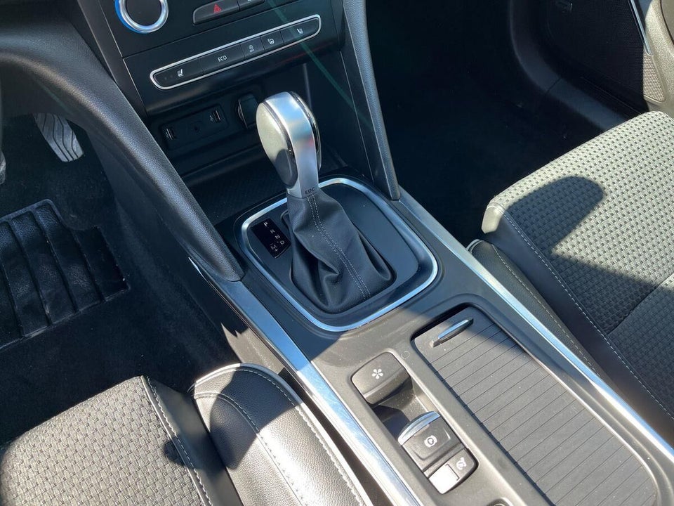 Renault Megane IV 1,3 TCe 140 Bose Edition Sport Tourer EDC 5d