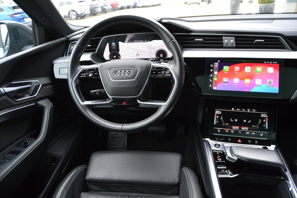 Audi e-tron 55 S-line Sportback quattro 5d