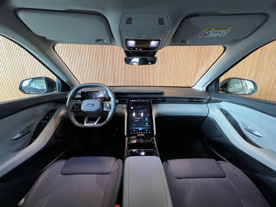 Ford Explorer 77 Select Extended Range 5d