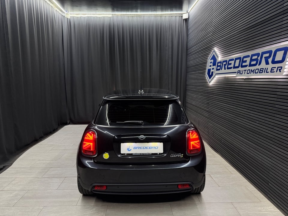 MINI Cooper SE Classic Trim 3d