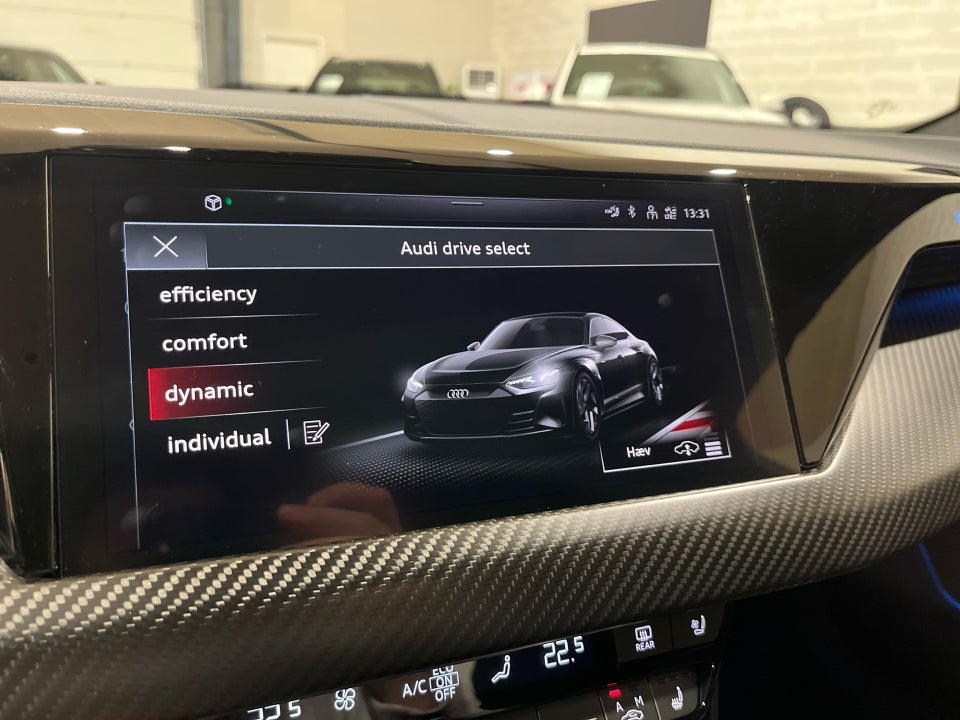 Audi e-tron GT quattro 4d