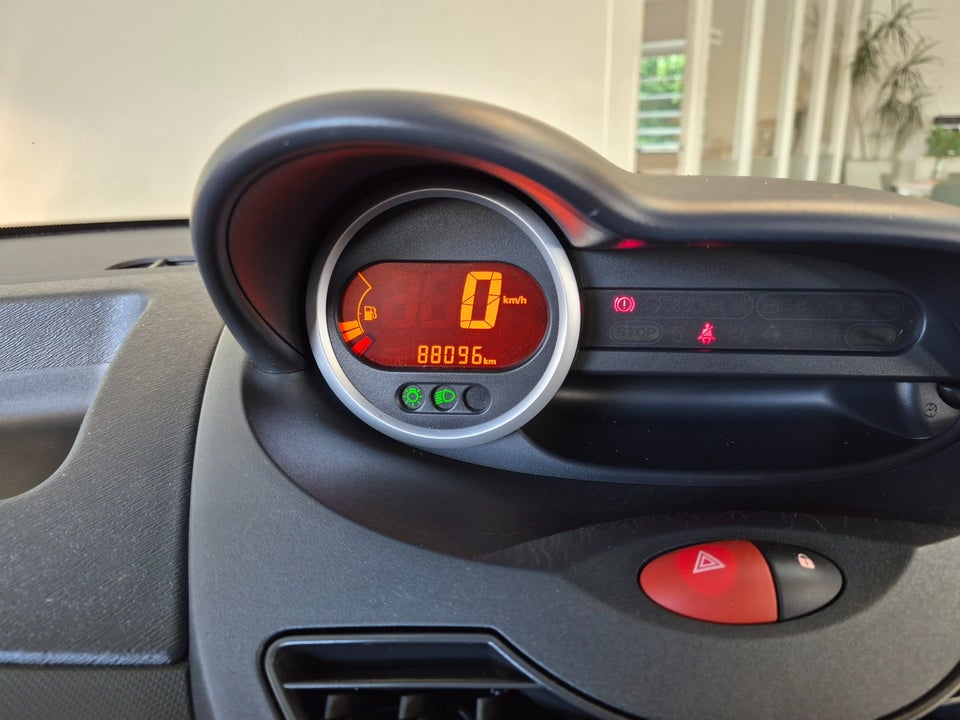Renault Twingo 1,2 16V Authentique ECO2 3d