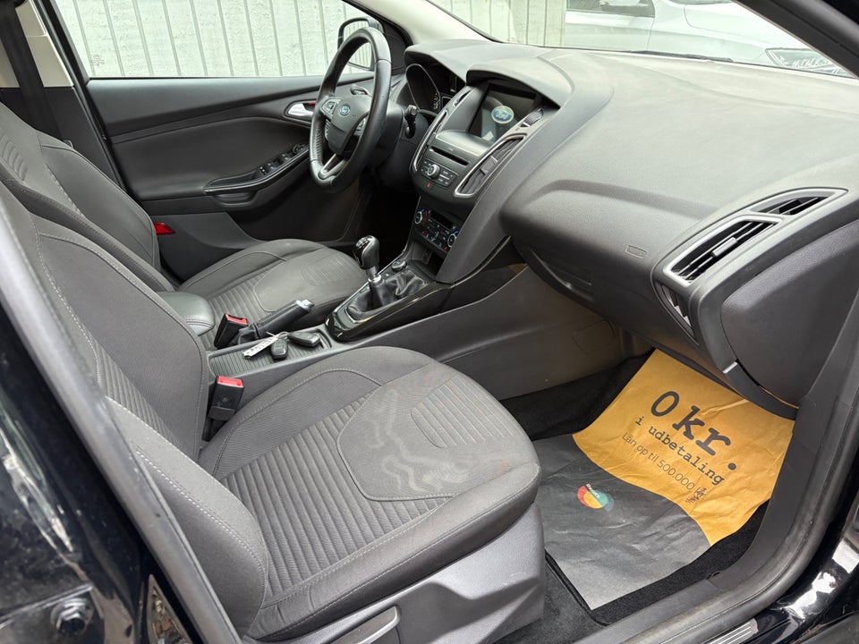 Ford Focus 1,0 EcoBoost Titanium stc. 5d