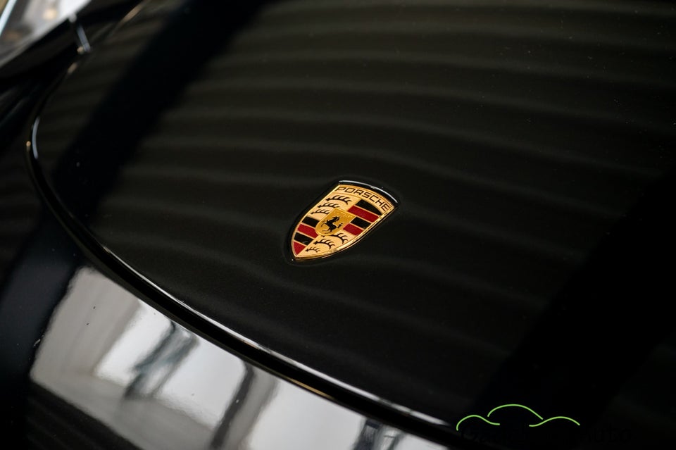 Porsche 911 Turbo S 3,8 Coupé PDK 2d