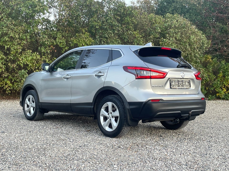 Nissan Qashqai 1,2 Dig-T 115 Acenta Connect 5d