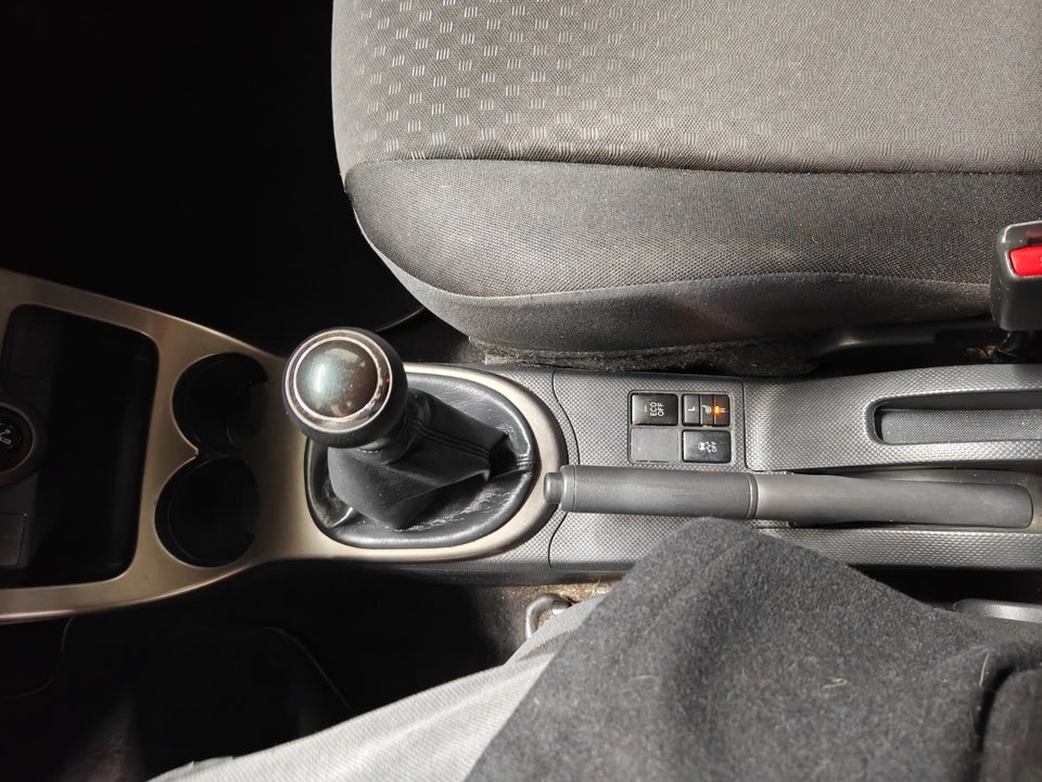 Toyota Urban Cruiser 1,3 VVT-i T1 5d