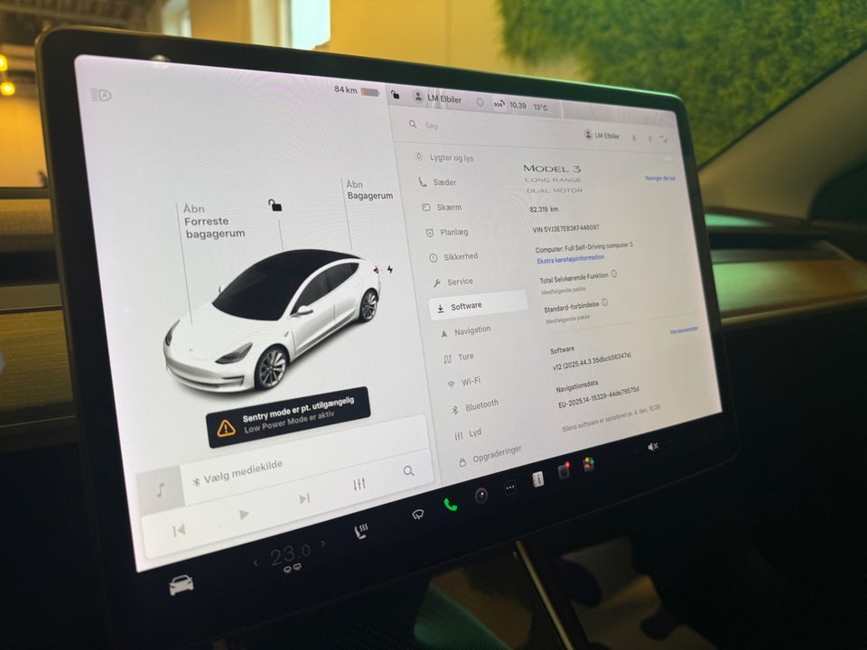 Tesla Model 3 Long Range AWD 4d