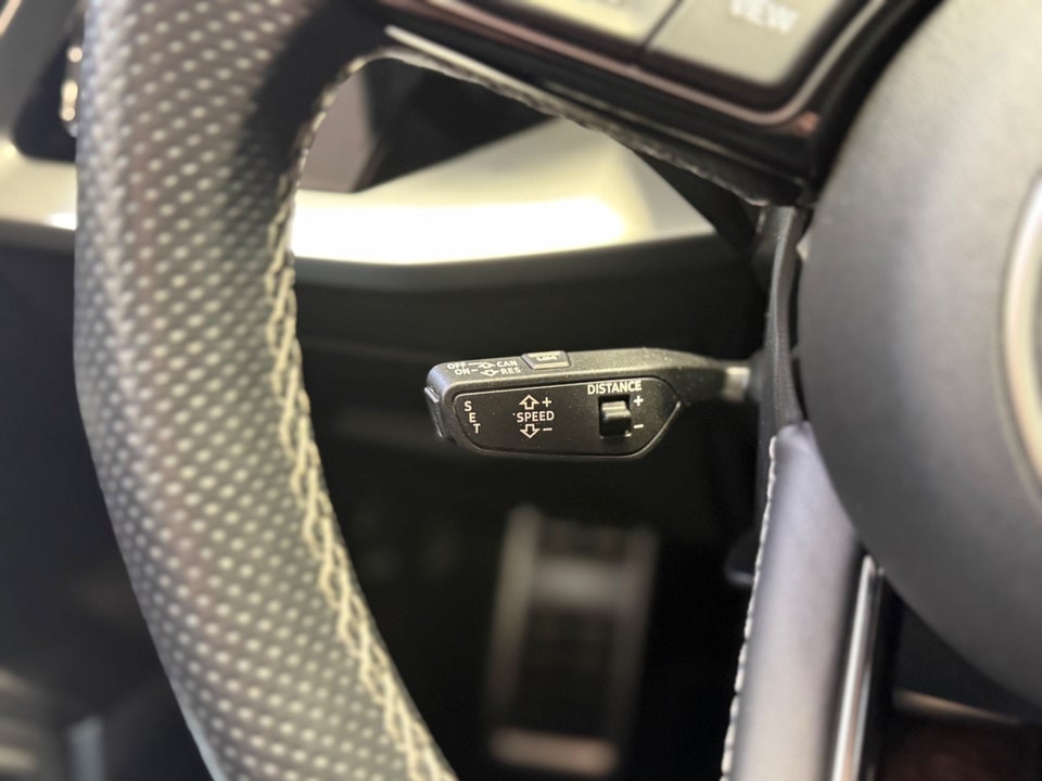 Audi A3 40 TFSi e Advanced Sportback S-tr. 5d