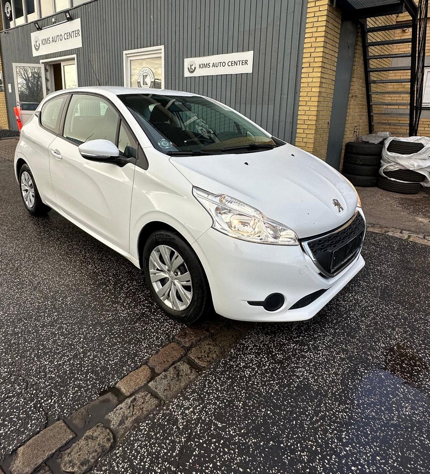 Peugeot 208 1,2 VTi Active 3d