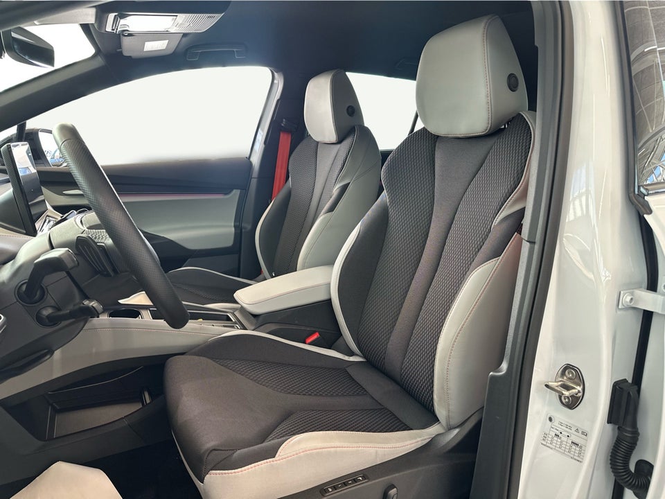 Skoda Elroq 85 iV First Edition 5d