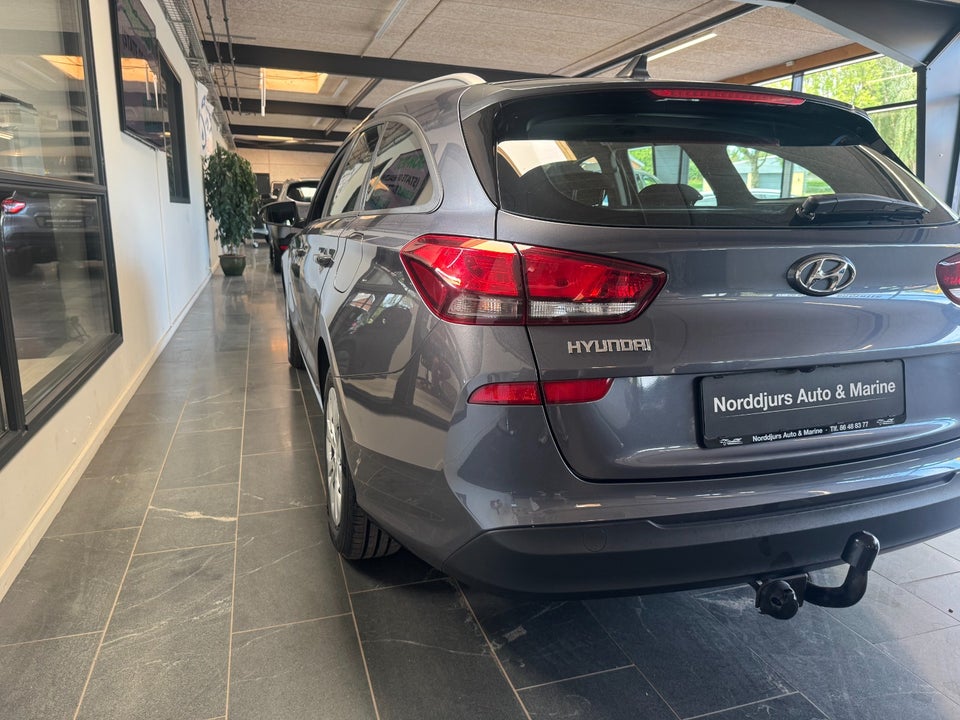 Hyundai i30 1,0 T-GDi Life stc. 5d