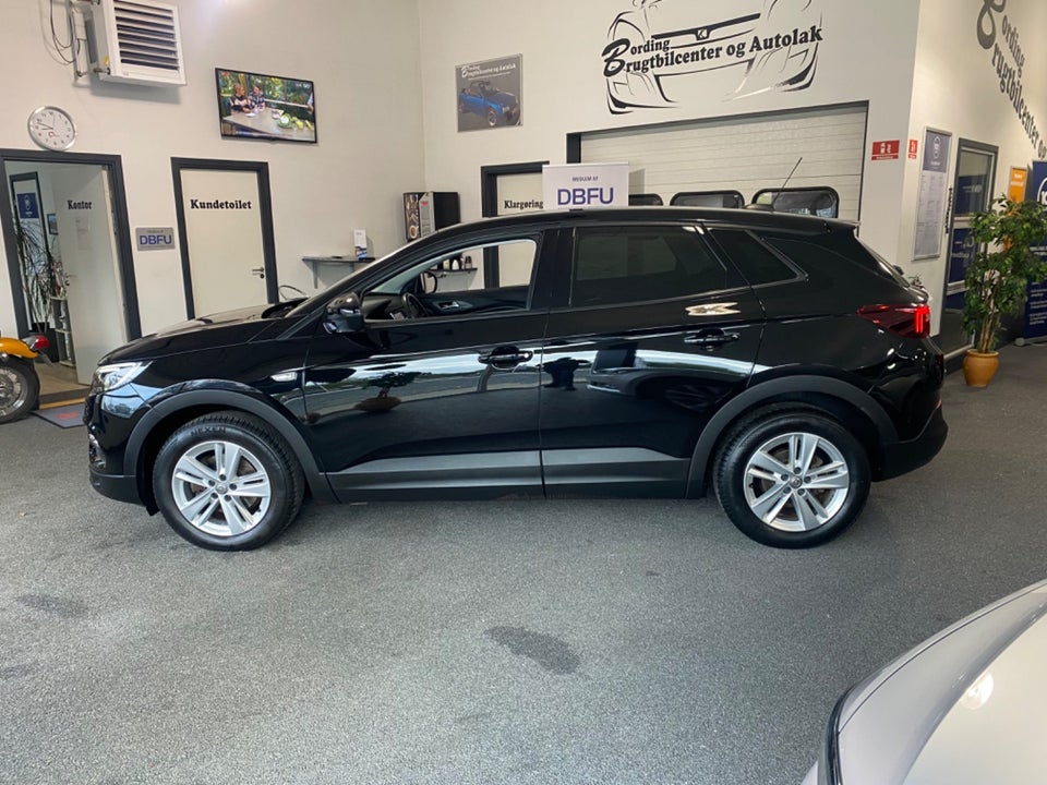 Opel Grandland X 1,2 T 130 Enjoy 5d