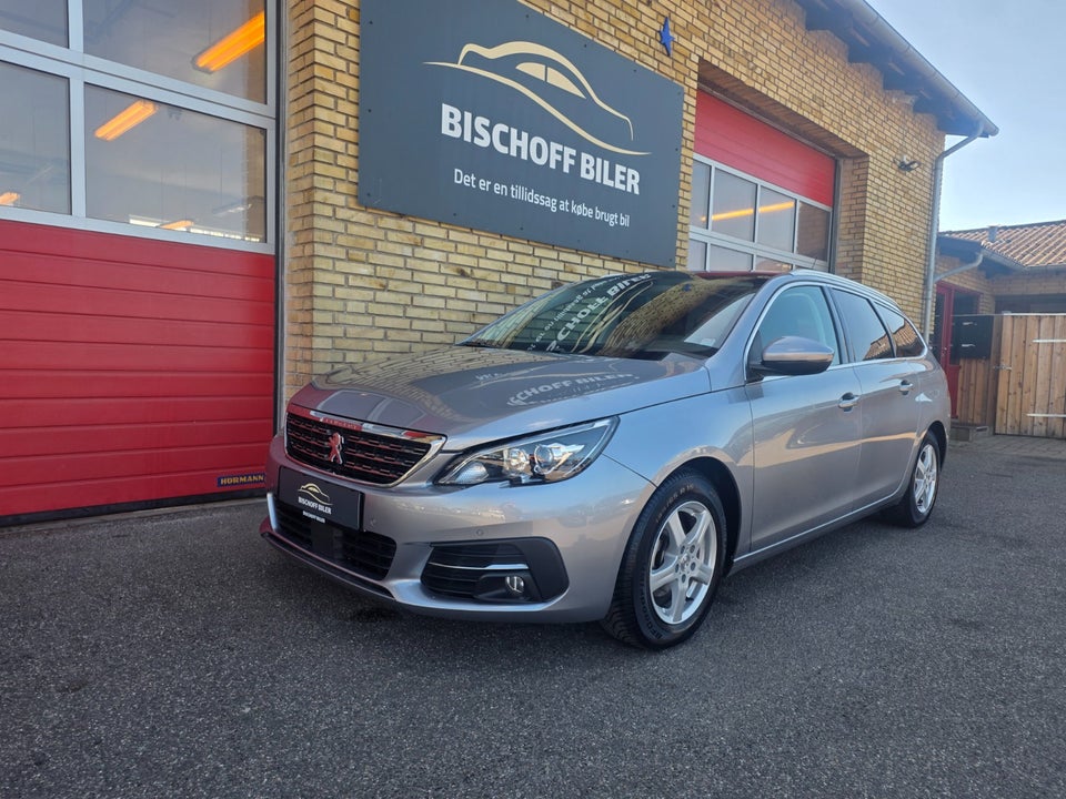 Peugeot 308 1,2 PureTech 130 Selection Sky SW EAT8 5d