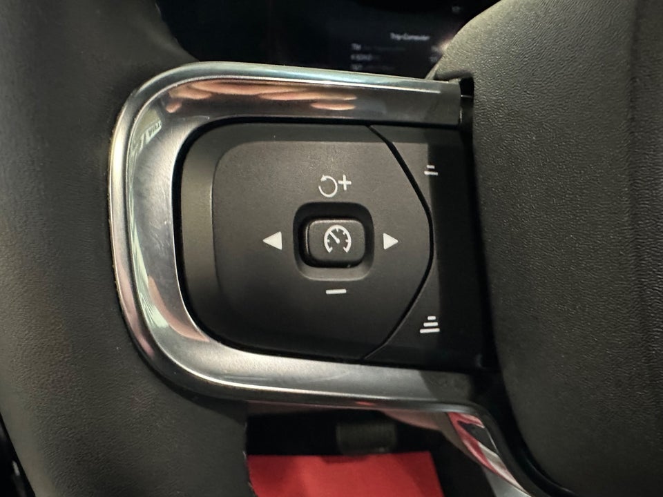 Volvo C40 P6 ReCharge Core 5d