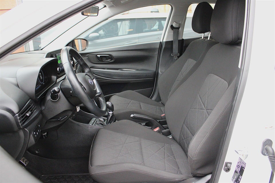 Hyundai Bayon 1,2 MPi Essential 5d