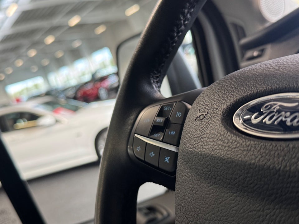 Ford E-Transit 350 L3 Van 68 Trend H2 RWD