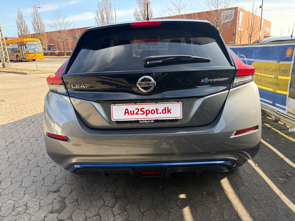 Nissan Leaf 40 Acenta 5d