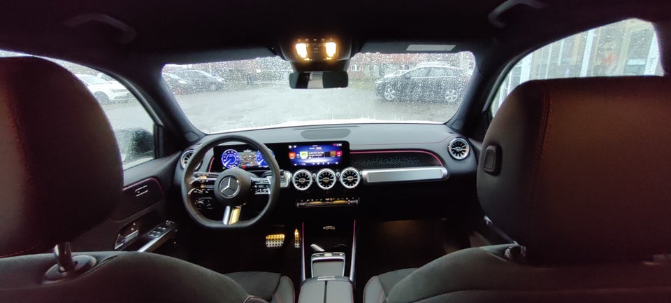 Mercedes EQB300 AMG Line 4Matic 5d