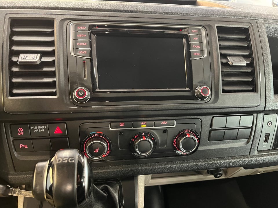 VW Transporter 2,0 TDi 204 Kassevogn DSG lang