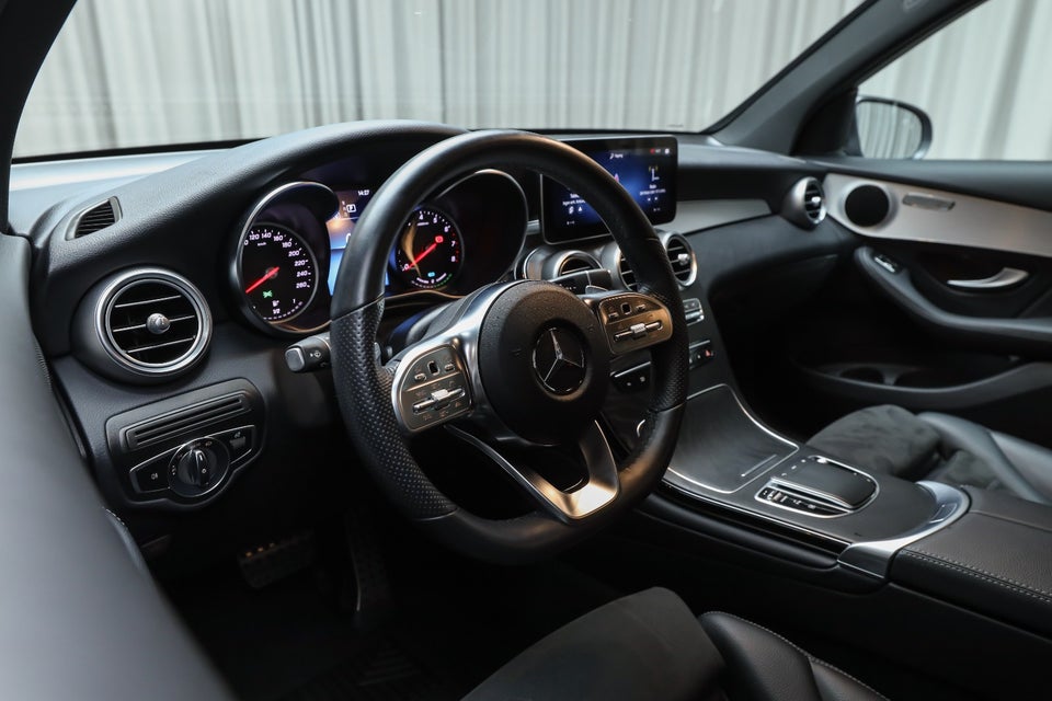 Mercedes GLC300 e 2,0 AMG Line aut. 4Matic 5d