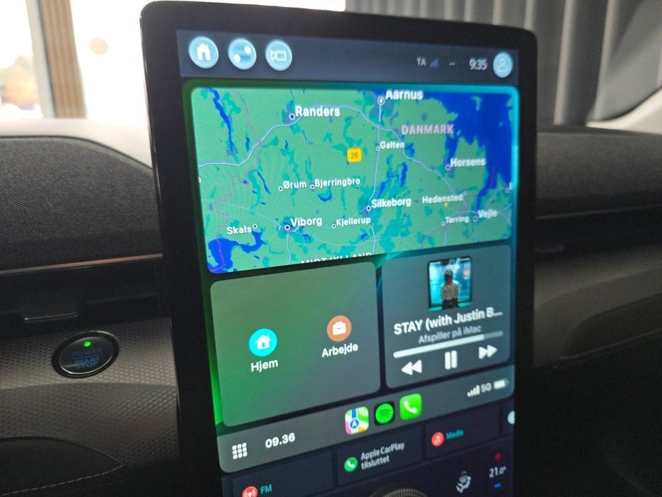 Ford Mustang Mach-E 68 Standard Range 5d