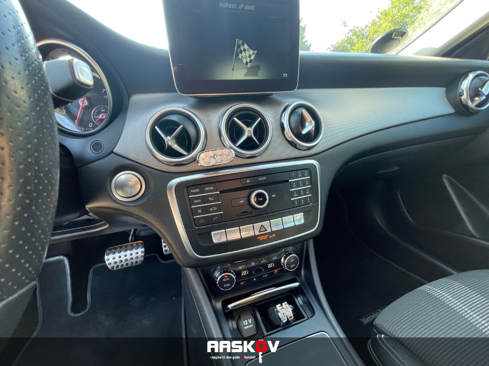 Mercedes GLA250 2,0 aut. 5d