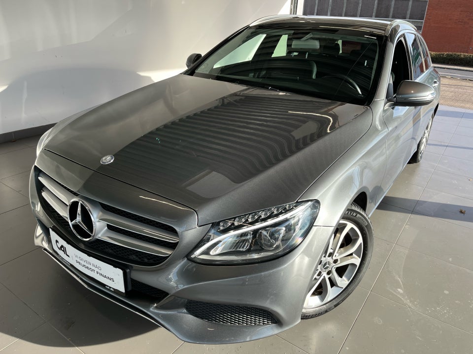 Mercedes C200 2,0 Avantgarde stc. aut. 5d