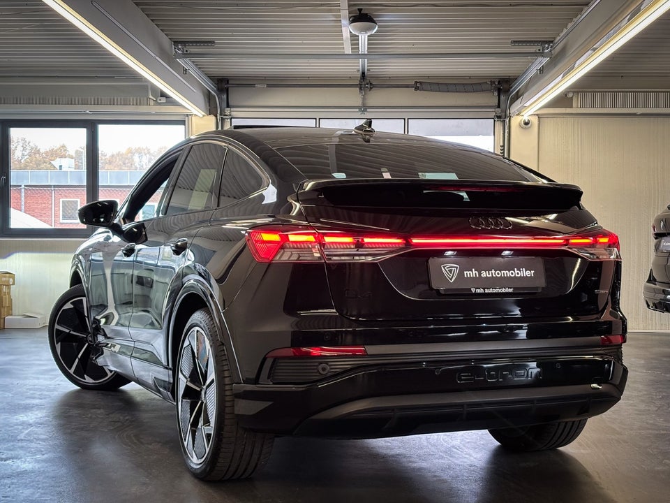 Audi Q4 e-tron 55 S-line Sportback quattro 5d