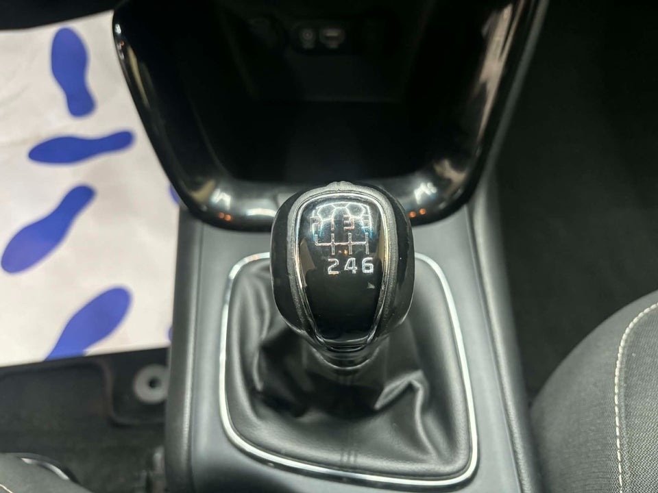Kia Ceed 1,6 CRDi 110 Attraction 5d