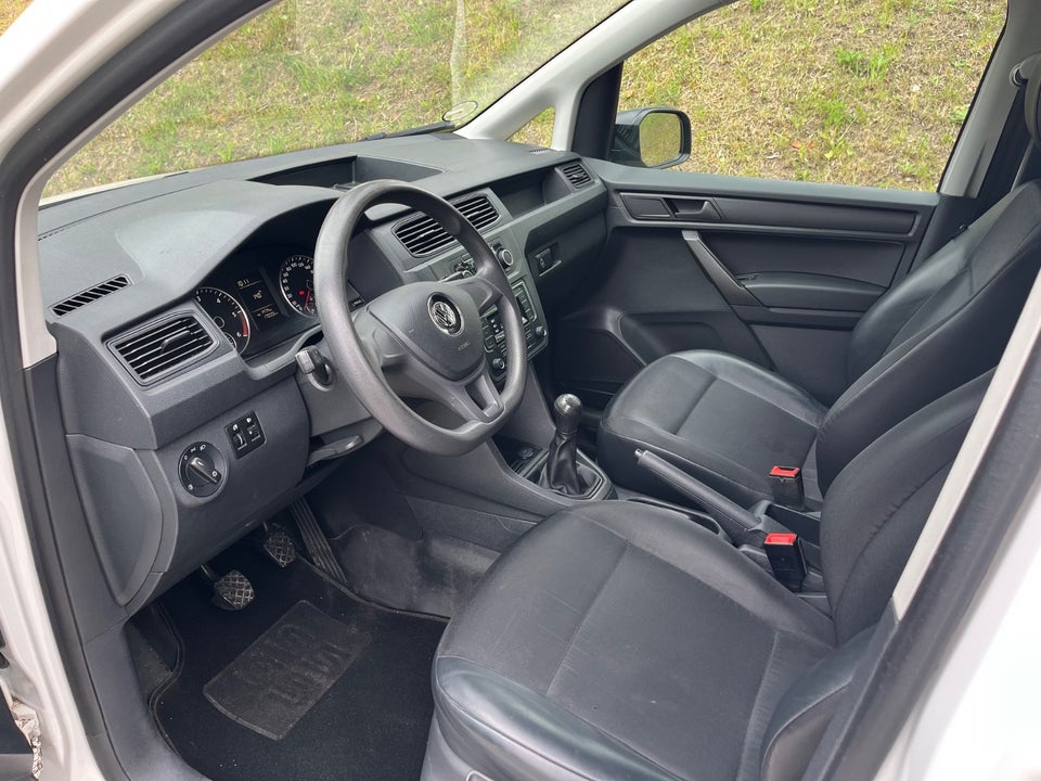 VW Caddy 2,0 TDi 102 Cargo
