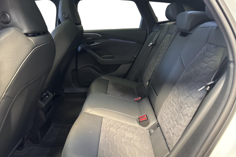 Audi A6 e-tron S-line pro performance Avant 5d