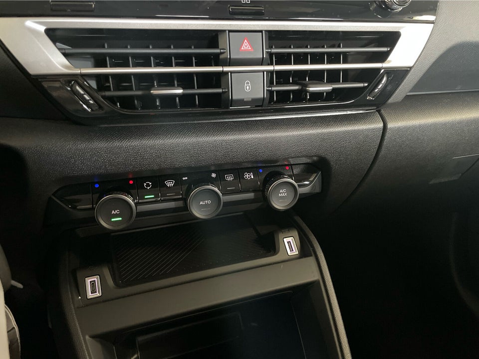 Citroën ë-C4 54 New You! 5d