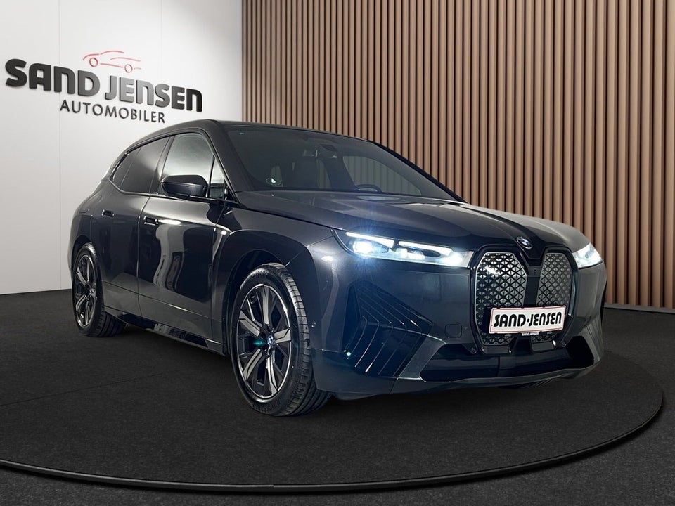 BMW iX xDrive40 M-Sport 5d