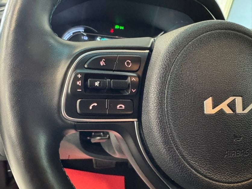 Kia e-Niro 64 Advance 5d