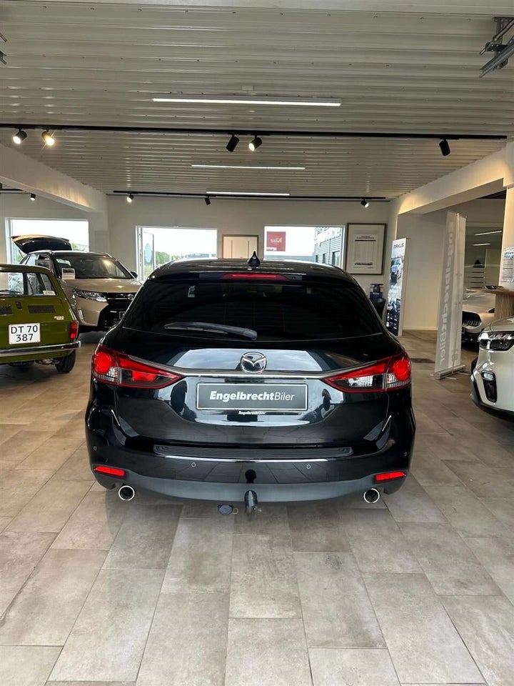 Mazda 6 2,2 SkyActiv-D 150 Core stc. aut. 5d