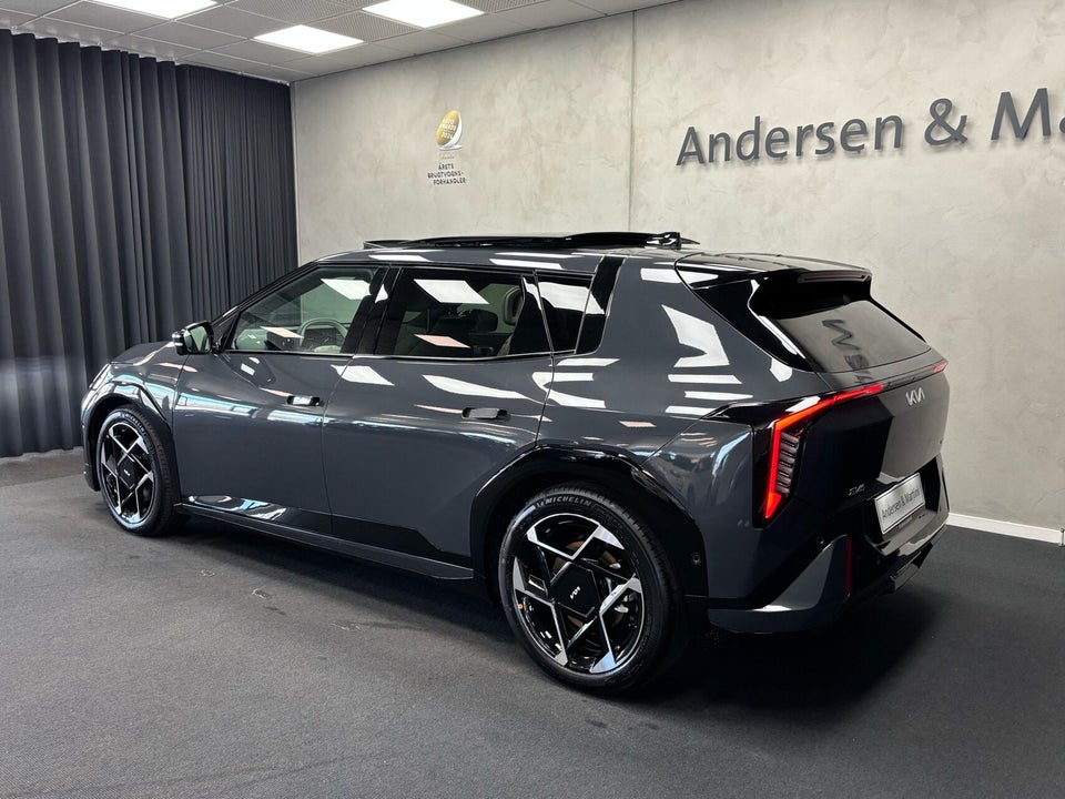 Kia EV4 81 Long Range GT-Line 5d