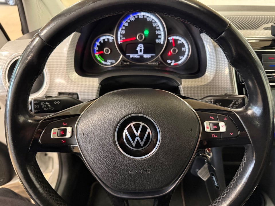 VW e-Up! Move Up! 5d
