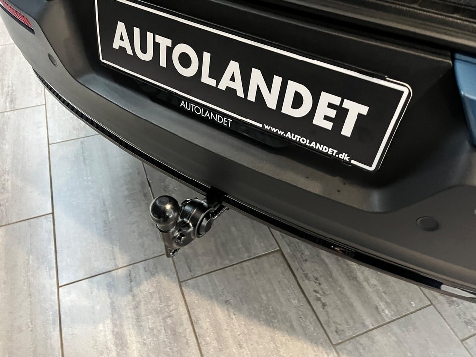 Volvo XC40 P6 ReCharge Plus 5d