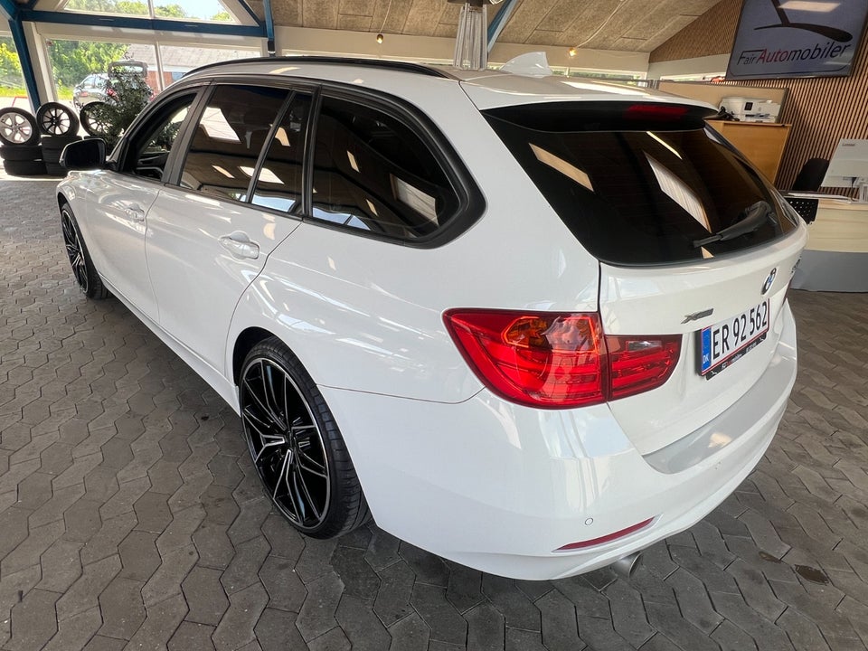 BMW 320d 2,0 Touring xDrive aut. 5d