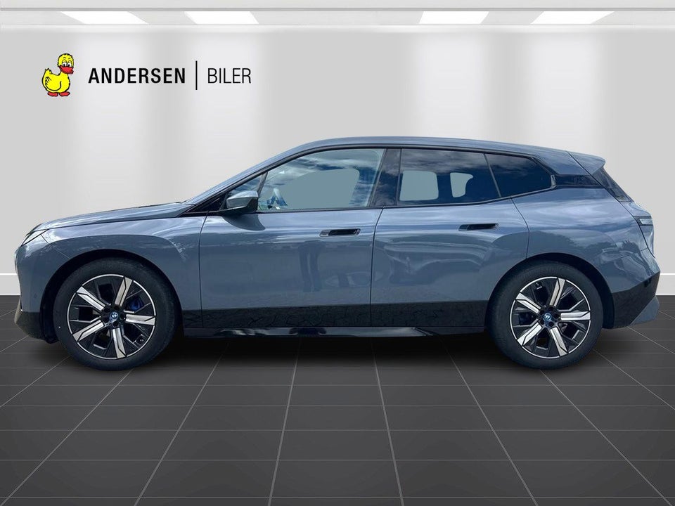 BMW iX xDrive40 Sport 5d