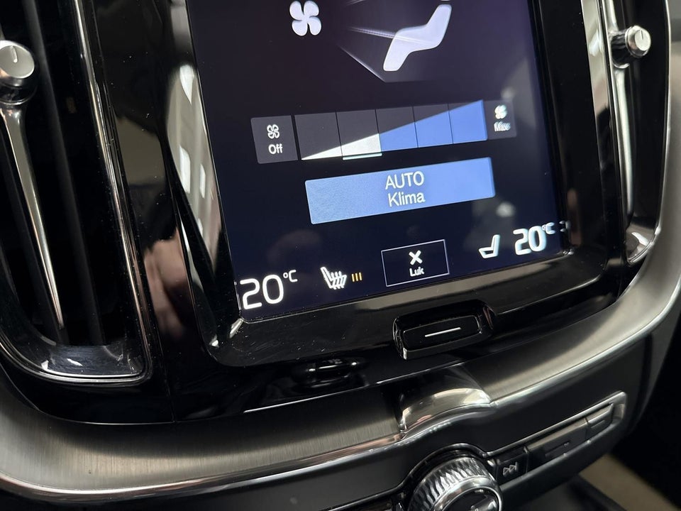 Volvo XC60 2,0 T4 190 Momentum aut. 5d