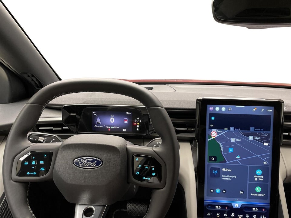 Ford Capri 82 Select Extended Range 5d