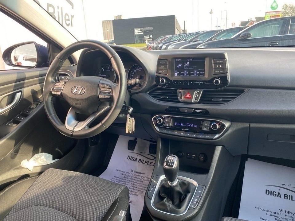 Hyundai i30 1,6 CRDi 110 Life+ 5d