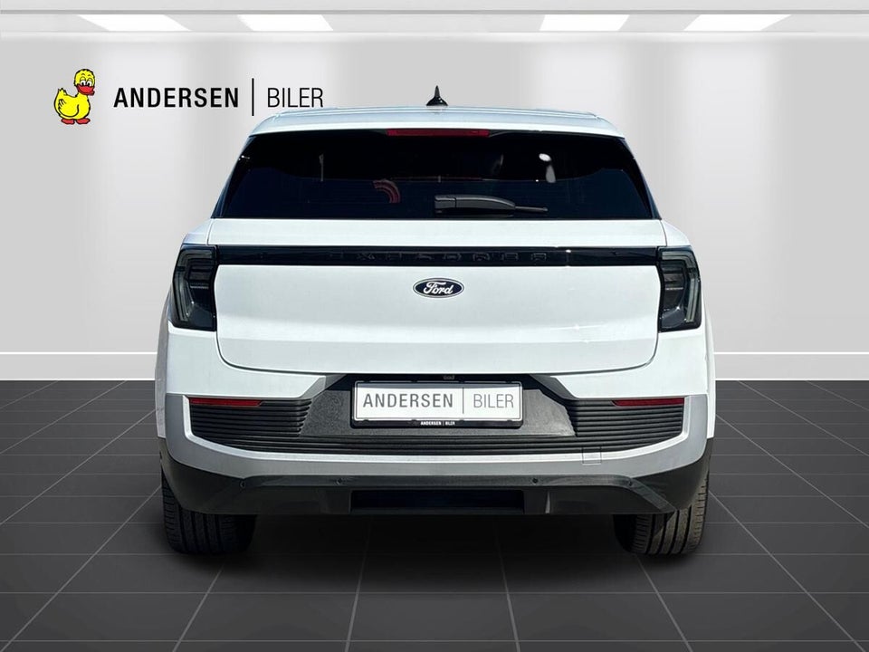 Ford Explorer 77 Premium Extended Range 5d