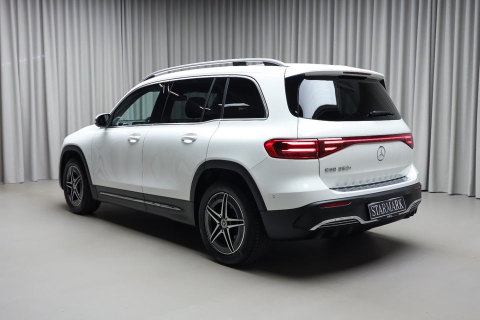 Mercedes EQB250+ AMG Advance 5d