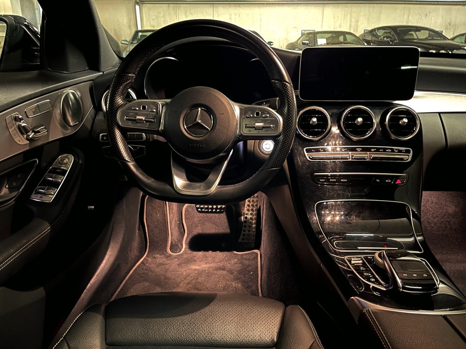 Mercedes C220 d 2,0 AMG Line stc. aut. 5d