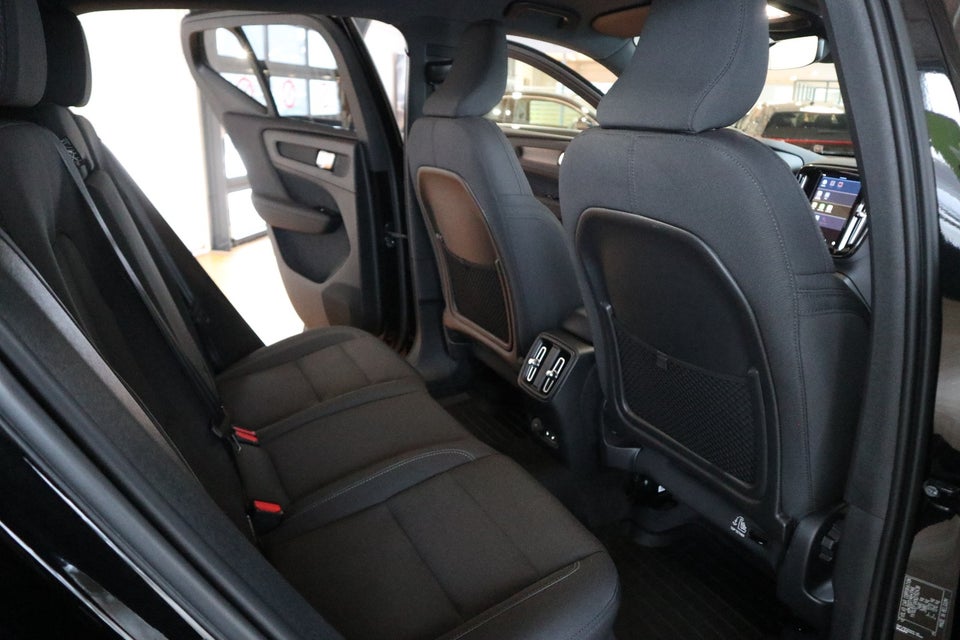 Volvo XC40 P6 ReCharge Plus 5d