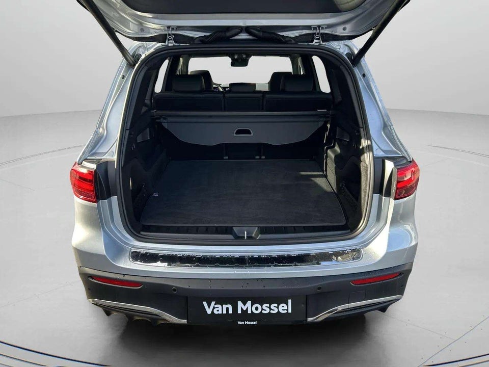 Mercedes EQB250+ AMG Premium 5d