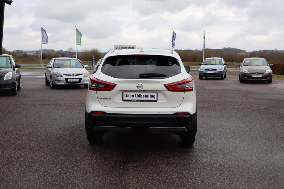 Nissan Qashqai 1,2 Dig-T 115 Tekna+ 5d