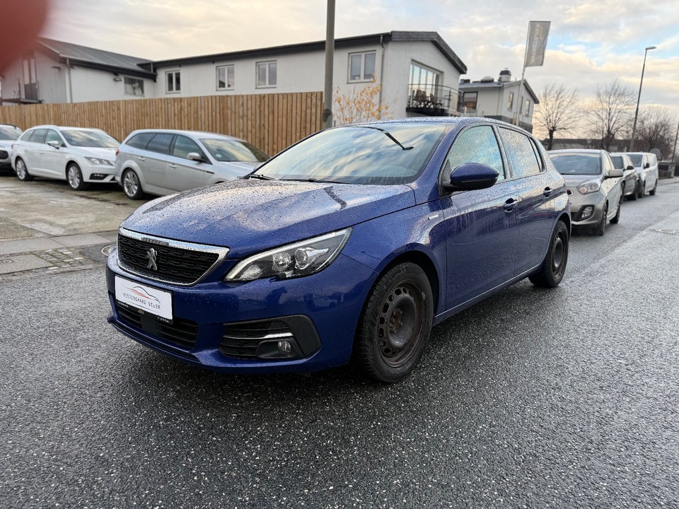 Peugeot 308 1,5 BlueHDi 130 Style 5d